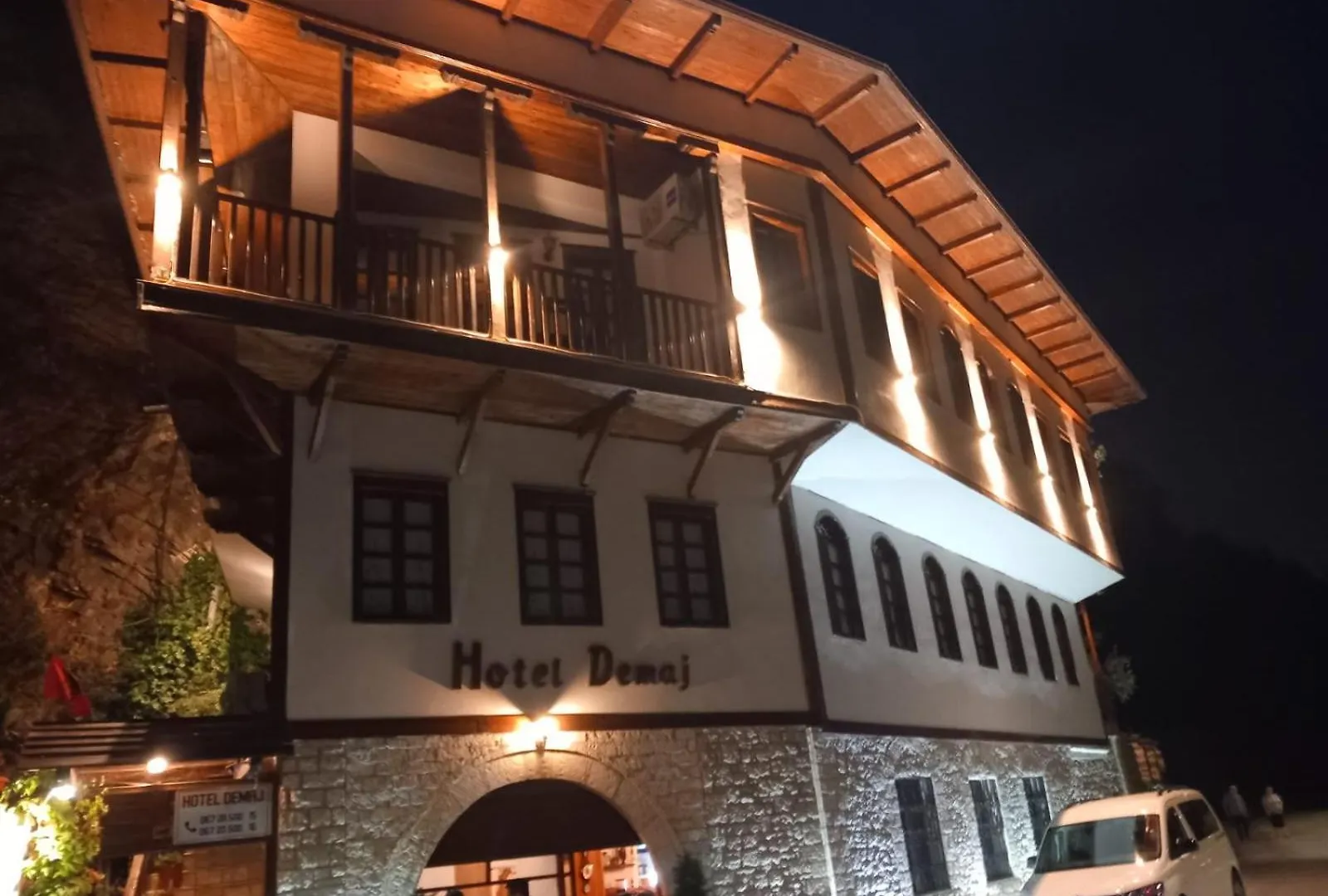 Bed & Breakfast Hotel Demaj Berat Albania