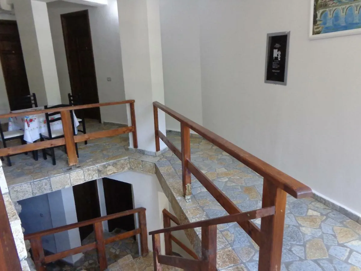 Hotel Demaj Berat