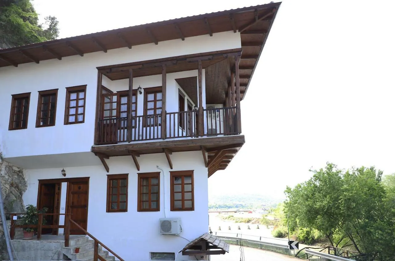 Hotel Demaj Берат 0*,