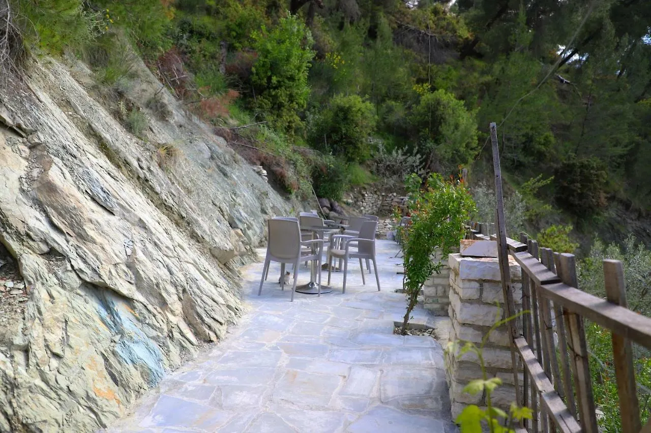 Bed & Breakfast Hotel Demaj Berat Albania