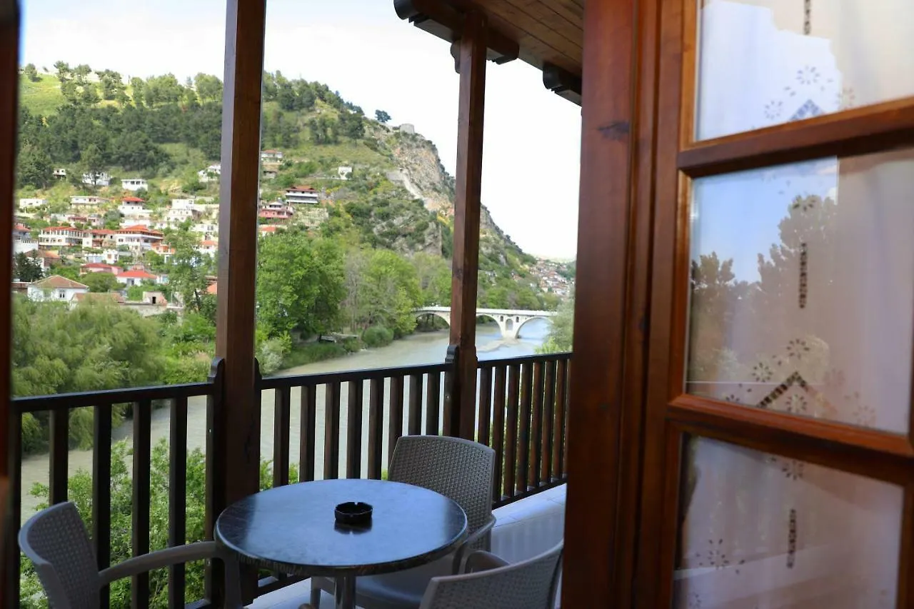 Hotel Demaj Берат Отель типа 