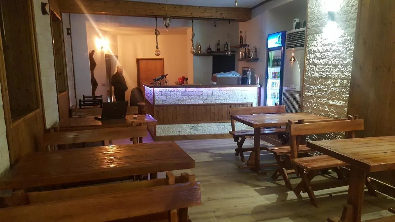 Hotel Demaj Berat